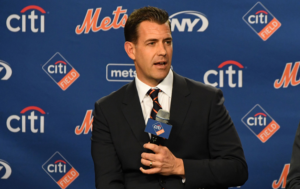 Meet the New Mr. Met