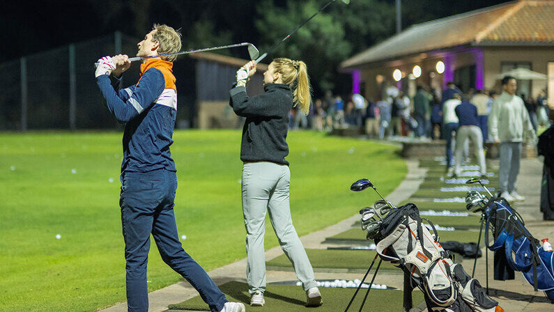 The right amount of indoor nature; levitating cells; fore!