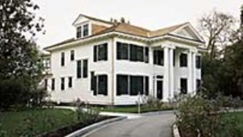 For Hillel, a Home on the Row