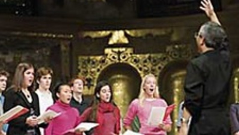 Chamber Chorale Records Alum's Christmas Songs