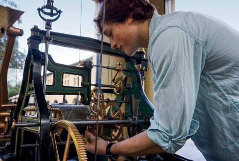 Clock Winder