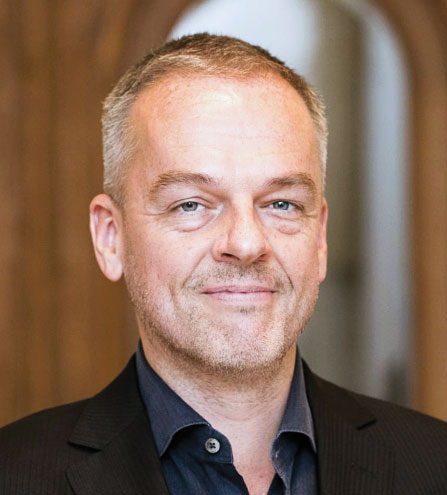 Headshot of Walter Scheidel