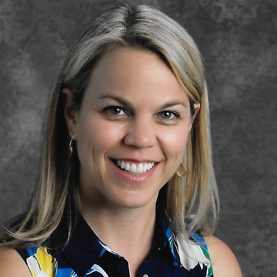 Headshot of Molly Pont-Brown