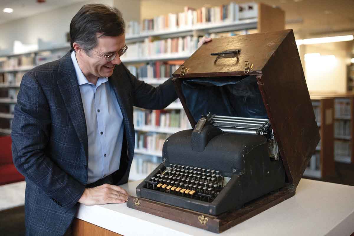 Mullaney looking at the Mingkwai