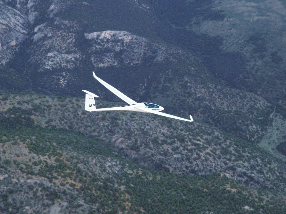 A glider plane flying