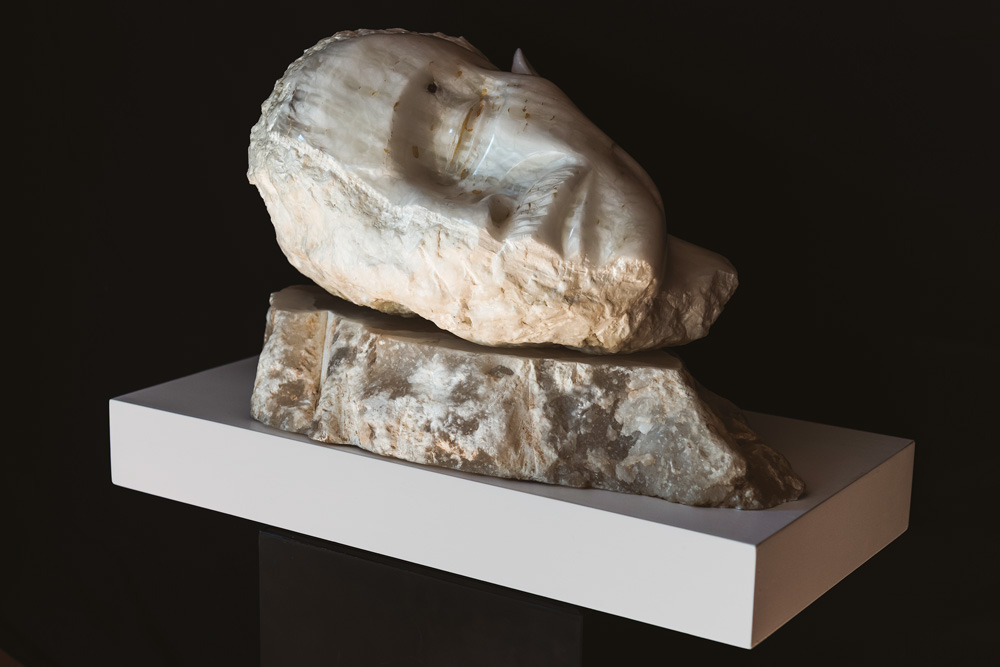 An alabaster sculpture